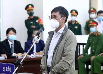 Ông Nguyễn Duy Linh khai nhận 5 tỷ đồng của Vũ ‘Nhôm’