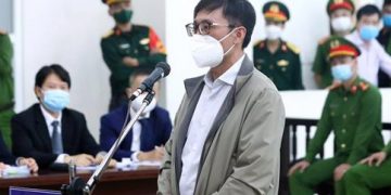 Ông Nguyễn Duy Linh khai nhận 5 tỷ đồng của Vũ ‘Nhôm’