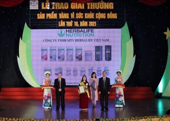 Herbalife Việt Nam Nhận Giải Thưởng “Sản Phẩm Vàng Vì Sức Khỏe Cộng Đồng” trong nhiều năm liên tiếp