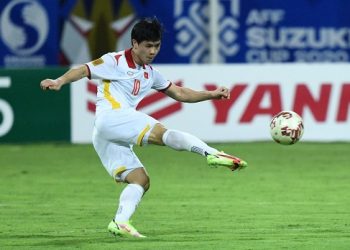 Tuyển Việt Nam mang kinh nghiệm vòng loại World Cup về AFF Cup