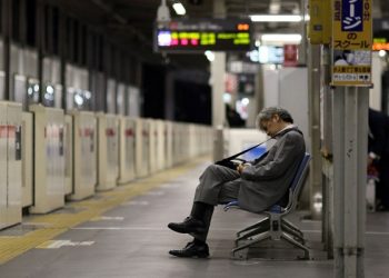 Tập đoàn Nhật Bản thừa nhận nhân viên chết vì làm thêm giờ