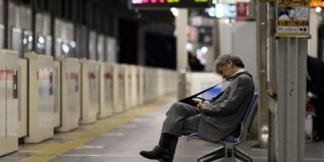 Tập đoàn Nhật Bản thừa nhận nhân viên chết vì làm thêm giờ