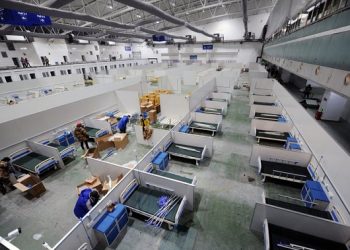 Trung Quốc trải qua ngày có số ca nhiễm cao chưa từng thấy