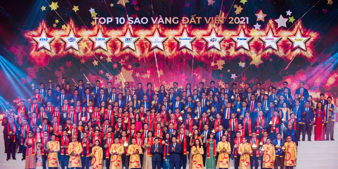 Tập đoàn Hưng Thịnh lần đầu tiên nhận giải thưởng Top 10 Sao Vàng đất Việt 2021