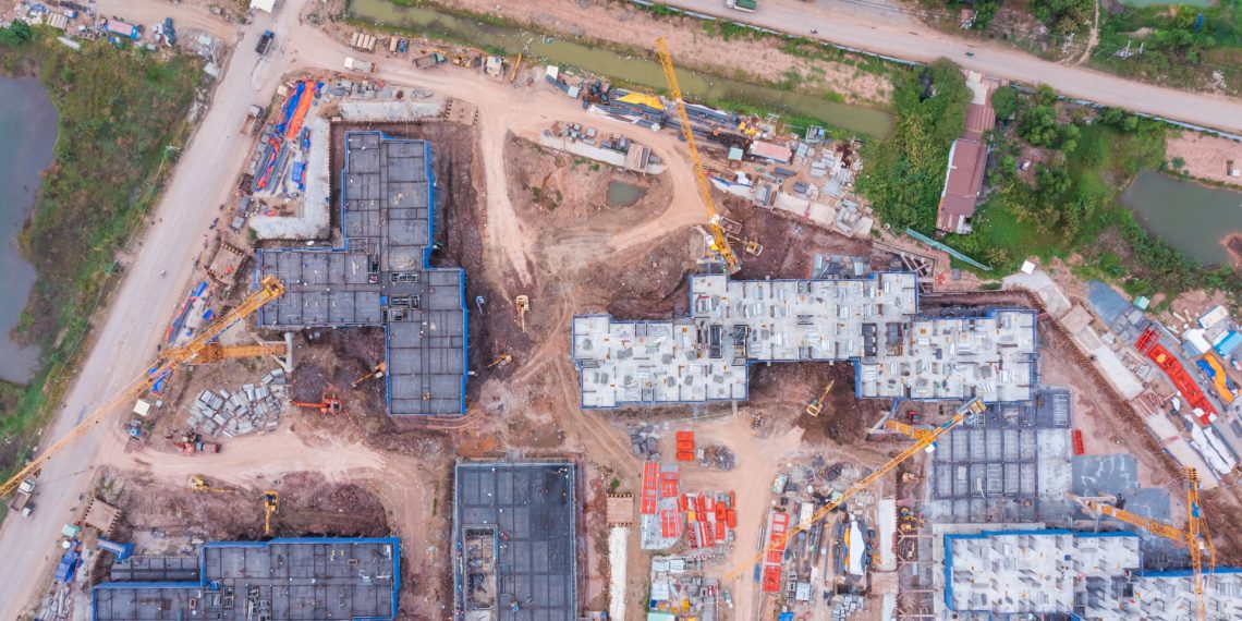 Giá vật liệu xây dựng tăng vọt, nhà thầu lao đao