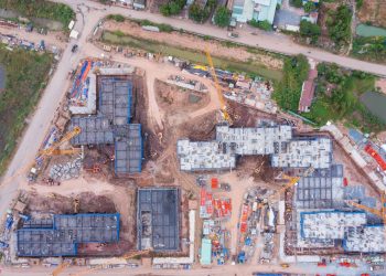 Giá vật liệu xây dựng tăng vọt, nhà thầu lao đao