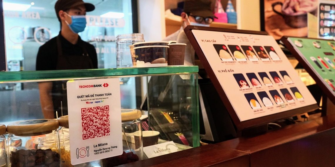 GIA TĂNG TRẢI NGHIỆM THANH TOÁN KHÔNG TIỀN MẶT TỪ TIỆN ÍCH CHUYỂN KHOẢN BẰNG QR CODE