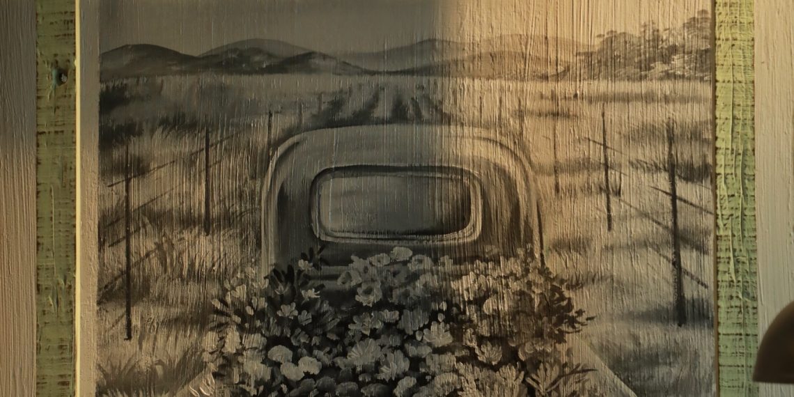 VINTAGE 1976 CAFÉ: KHÔNG GIAN TRANH MANG PHONG CÁCH CỔ ĐIỂN ĐỘC ĐÁO