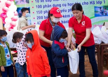 Hoạt động từ thiện phải mở sổ kế toán, minh bạch thông tin