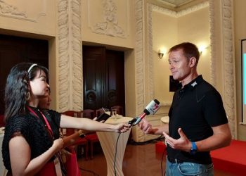 Techcombank tri ân khách hàng quà tặng ” Mèo Đại Cát” trị giá hàng trăm tỷ đồng