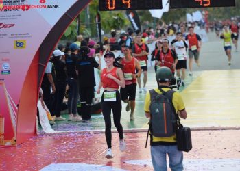 Marathon Techcombank mùa 5: Bùi Linh Chi lan toả tinh thần vượt qua chính mình khi tham gia chạy bộ