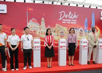 Hơn 12.000 vận động viên tham gia Giải chạy Marathon Quốc tế TPHCM Techcombank