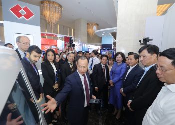 NGÀY “CHUYỂN ĐỔI SỐ NGÀNH NGÂN HÀNG 2023”: TECHCOMBANK MANG ĐẾN TRẢI NGHIỆM KHÁCH HÀNG KHÁC BIỆT TỪ BIG DATA