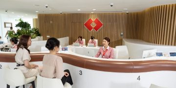 CHUYỂN KHOẢN VAY: CƠ HỘI GIẢM GÁNH LO