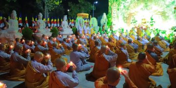 Trang nghiêm lễ Thắp nến tưởng niệm Đức Thánh Tổ Đại Ái Đạo & chư Tôn đức Ni tiền bối hữu công Phật Giáo Việt Nam