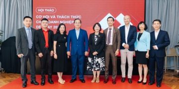 Cơ hội và thách thức cho doanh nghiệp dệt may 2024