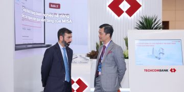 Techcombank tiên phong chuyển đổi tài chính số, nâng tầm trải nghiệm liền mạch và bảo mật của người dân