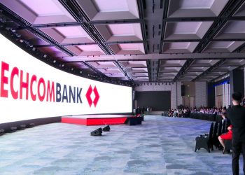 TECHCOMBANK KEYNOTE: ĐÁNH DẤU KỶ NGUYÊN NGÂN HÀNG THẾ HỆ MỚI TRÊN NỀN TẢNG AI
