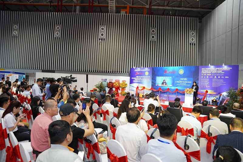 KHAI M C TRI N L M VIETNAM ETE ENERTEC EXPO 2024 C ng ng Ti u D ng