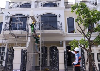 Doanh nghiệp giảm lợi nhuận sau soát xét do phải trích lập dự phòng nghĩa vụ thuế