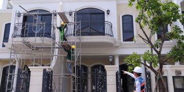 Doanh nghiệp giảm lợi nhuận sau soát xét do phải trích lập dự phòng nghĩa vụ thuế