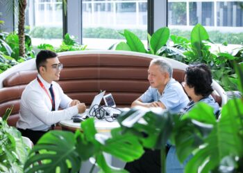 TECHCOMBANK HỖ TRỢ KHÁCH HÀNG GẤP RÚT HOÀN THIỆN CẬP NHẬT GIẤY TỜ TÙY THÂN VÀ ĐĂNG KÝ SINH TRẮC HỌC TRƯỚC GIỜ “G”