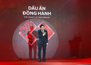 BTV TUẤN DUY –  ĐỒNG HÀNH CÙNG TECHCOMBANK TRONG HÀNH TRÌNH “DẤU ẤN ĐỒNG HÀNH”