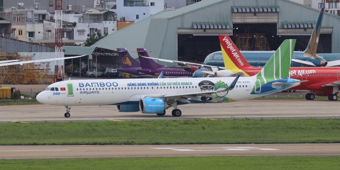 Bamboo Airways, Vietnam Airlines và Vietjet thực hiện các chuyến bay khai trương sân bay Long Thành