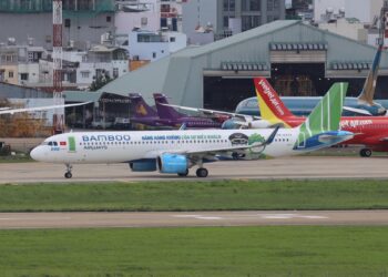 Bamboo Airways, Vietnam Airlines và Vietjet thực hiện các chuyến bay khai trương sân bay Long Thành