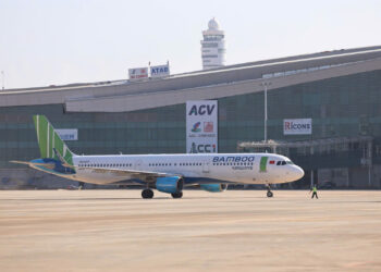 Vietnam Airlines, Vietjet Air, Bamboo Airways hạ cánh khai trương Long Thành sáng 19/12/2025