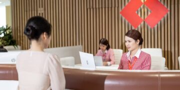 TECHCOMBANK LẬP KỶ LỤC LỢI NHUẬN 2025 NHỜ SỨC MẠNH HỆ SINH THÁI VÀ NỀN TẢNG SỐ