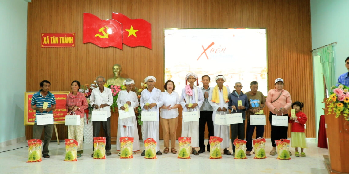 ERAS LAND TỔ CHỨC CHƯƠNG TRÌNH “XUÂN YÊU THƯƠNG” TẠI PHAN THIẾT