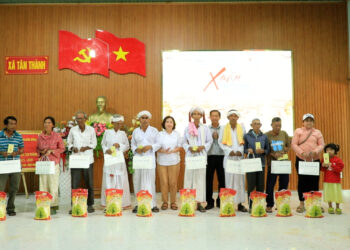 ERAS LAND TỔ CHỨC CHƯƠNG TRÌNH “XUÂN YÊU THƯƠNG” TẠI PHAN THIẾT