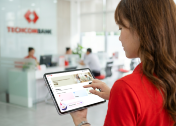 Techcom Life giữ vững vị trí số 1 bancassurance, lọt Top 5 doanh thu phí bảo hiểm mới