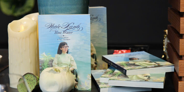 KHÔNG GIAN VĂN CHƯƠNG KẾT NỐI CẢM XÚC QUA TẬP THƠ “NƯỚC XANH – BLUE WATER”